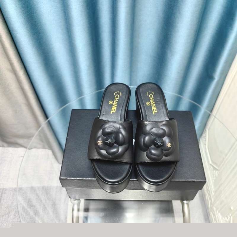 Ch*el slippers